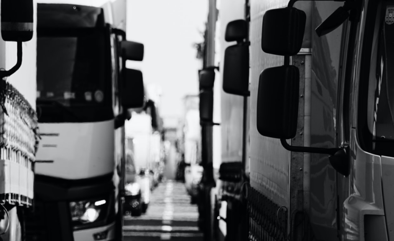 Podsumowanie zmian w przepisach 2022 - pakiet mobilności i tachograf w 2022.